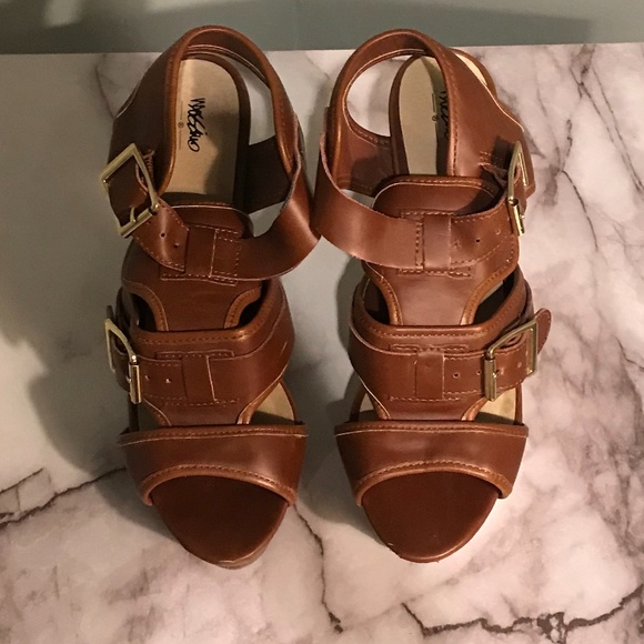 Gladiator Heel - Picture 5 of 9